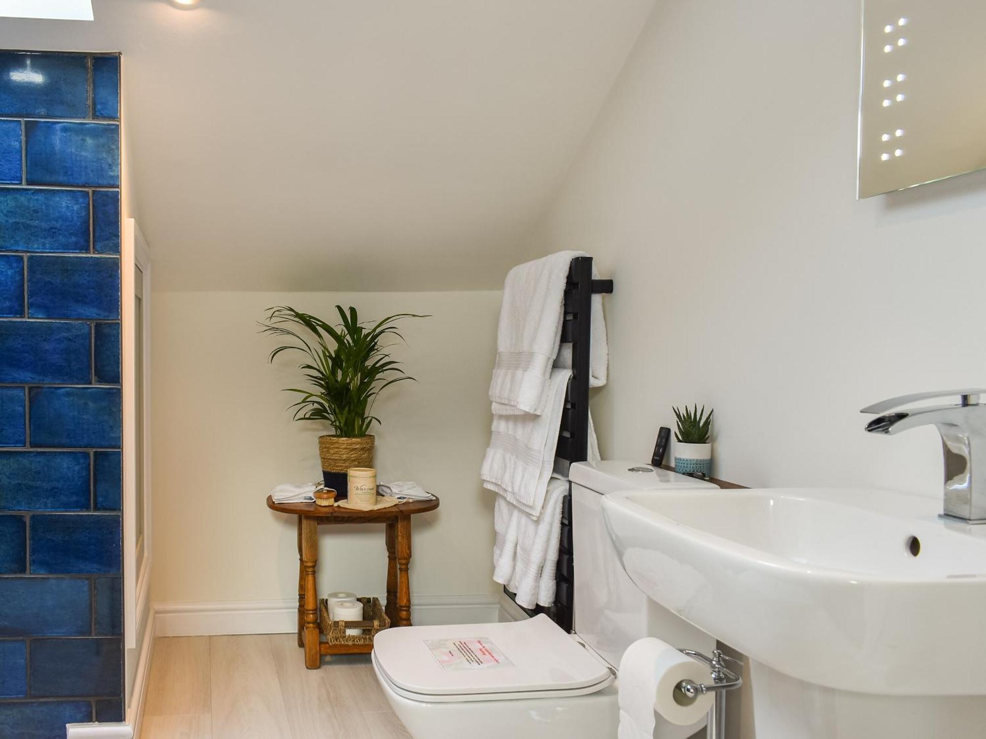 Katy Meare Exterior foto